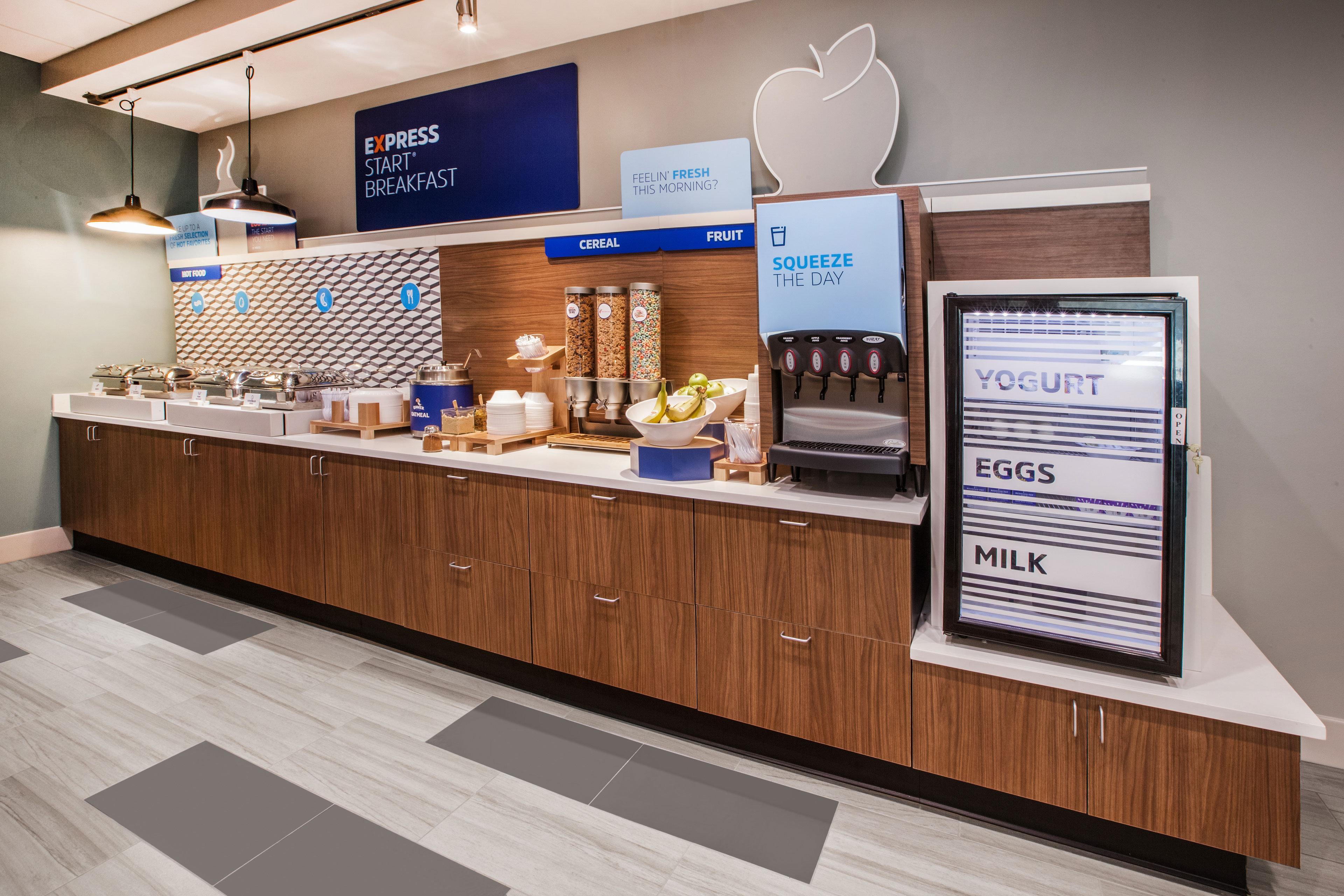 Holiday Inn Express & Suites Logan By Ihg Luaran gambar