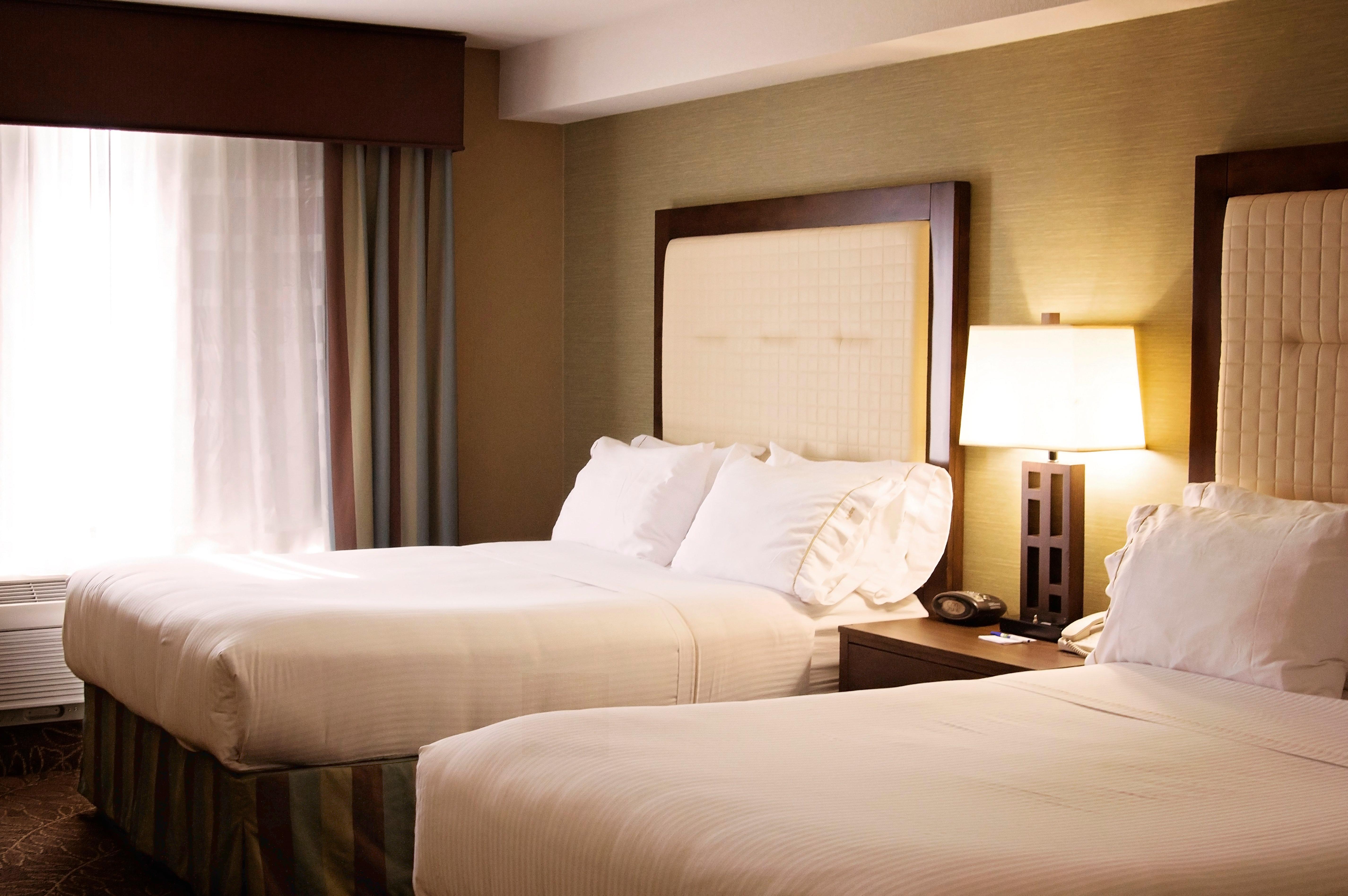 Holiday Inn Express & Suites Logan By Ihg Luaran gambar