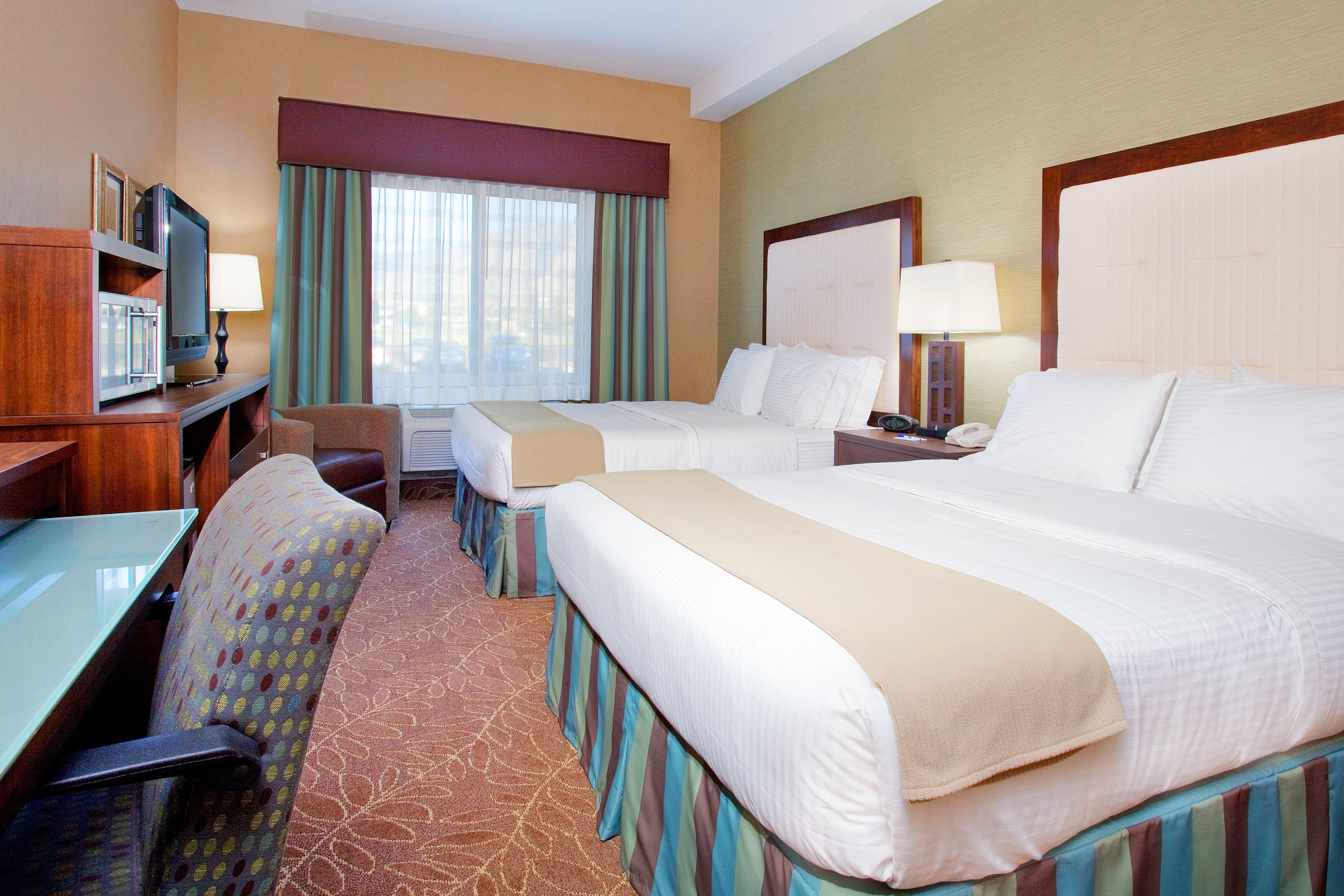 Holiday Inn Express & Suites Logan By Ihg Luaran gambar