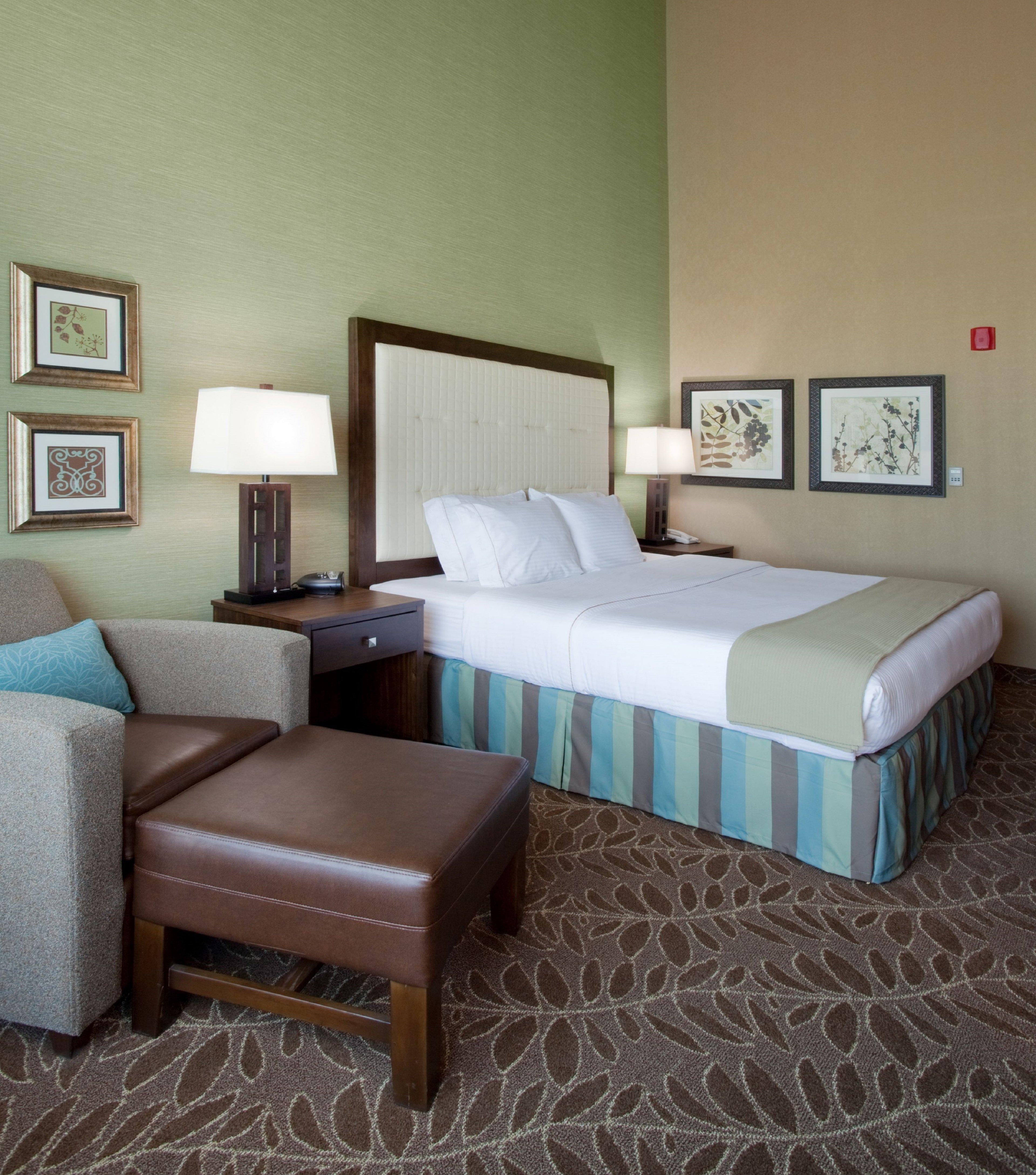 Holiday Inn Express & Suites Logan By Ihg Luaran gambar